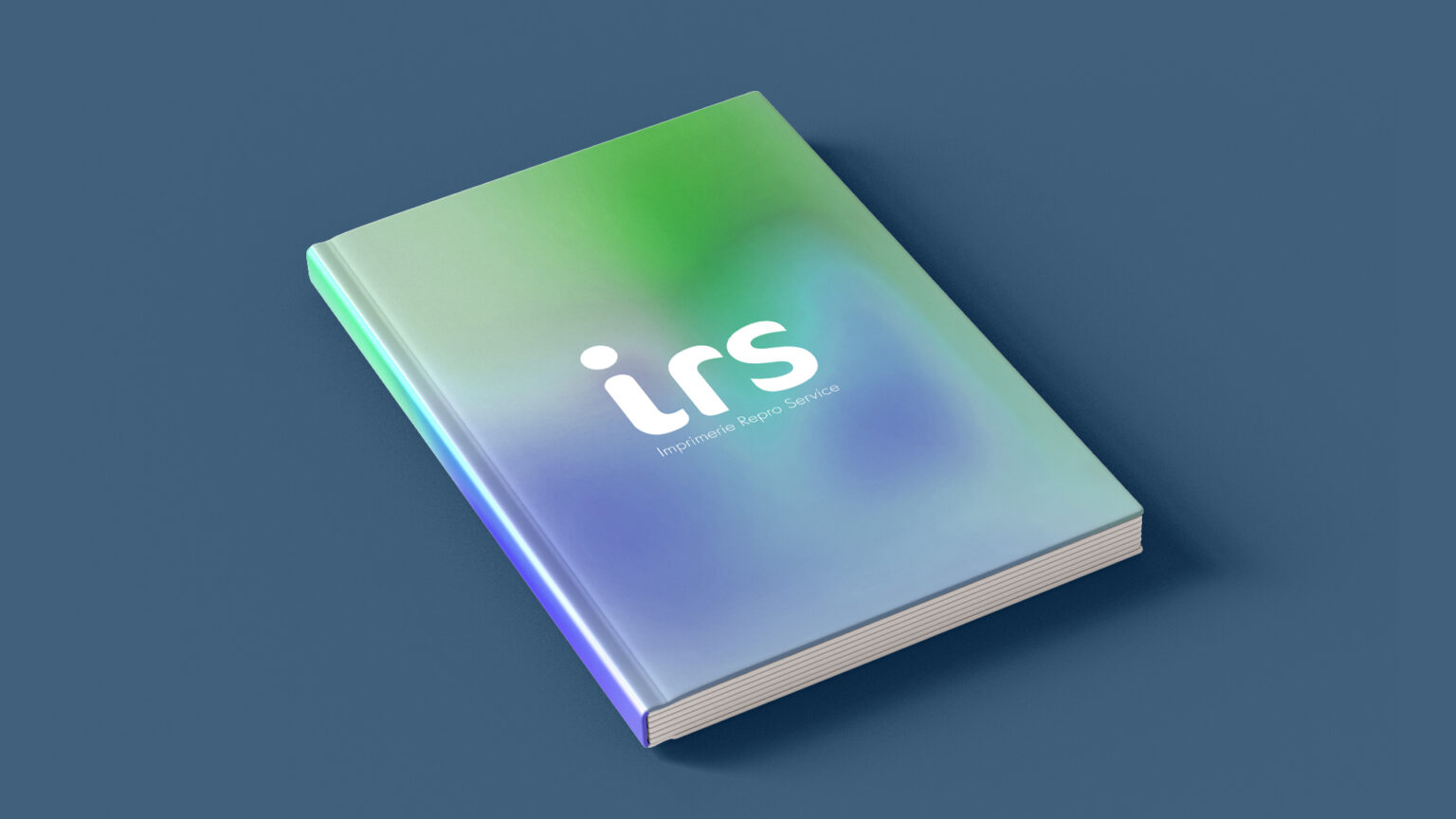 Reliure en dos carré collé pour l'impression de livres, romans et catalogues d'édition à l'Imprimerie IRS.
